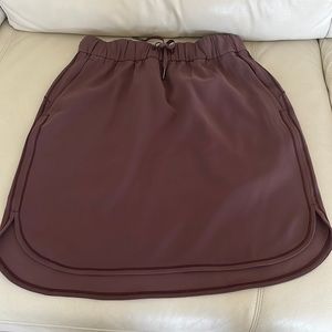 Lululemon above the knee skirt